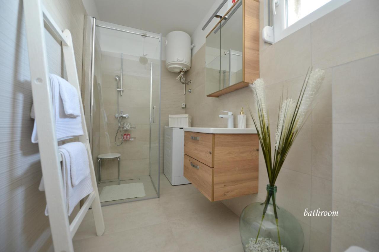 Apartman Lola Задар Екстер'єр фото